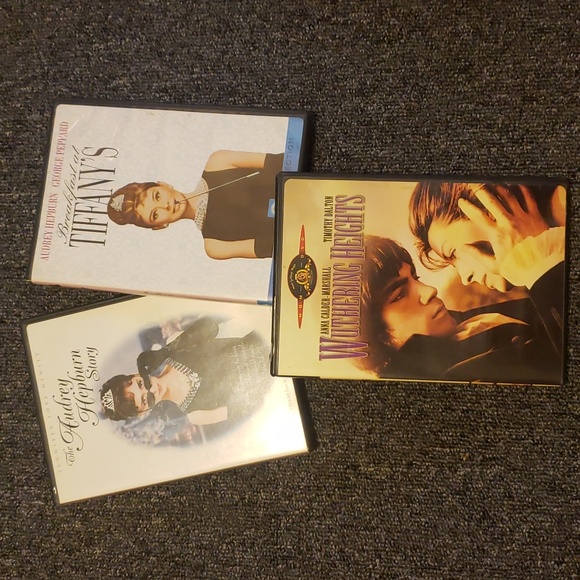 Multiple DVD's - Picture 1 of 11